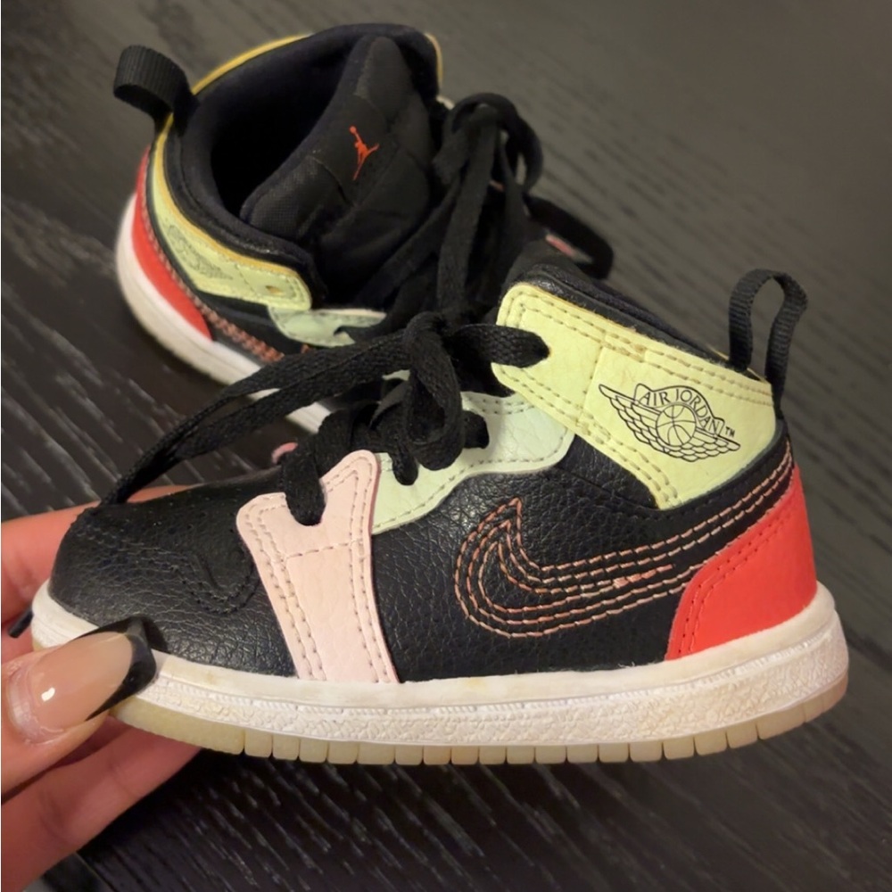 Nike Kids Sneakers pastel colorway